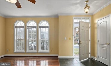 3912 Maximilian Ct in Fairfax, VA - Building Photo - Building Photo