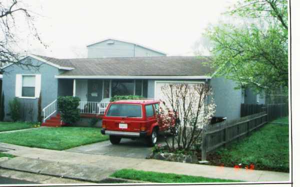 823 G St in Petaluma, CA - Building Photo - Building Photo