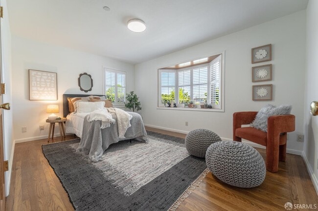 property at 2514 Alameda de las Pulgas