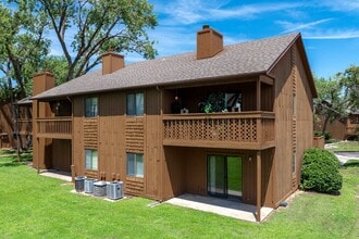Forrest Grove Apartments in Wichita, KS - Building Photo - Building Photo