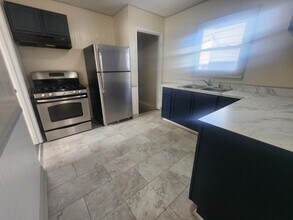 2324 Buchanan St in Gary, IN - Building Photo - Building Photo