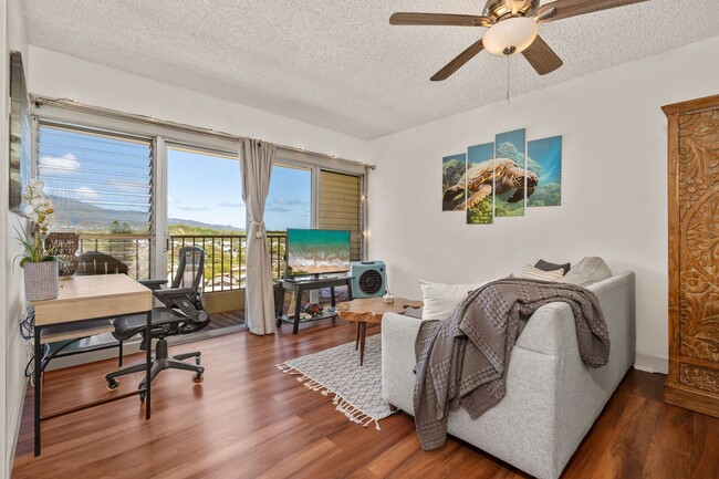 1063 Lower Main St in Wailuku, HI - Building Photo - Building Photo