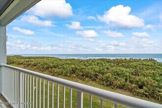 297 Jimmy Buffett Mem Hwy in Satellite Beach, FL - Building Photo - Building Photo