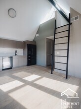 2228 N Kedzie Blvd in Chicago, IL - Building Photo - Building Photo