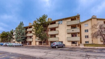 3035 Oneal Pkwy in Boulder, CO - Building Photo