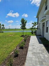 6044 Ellerston Wy in Ave Maria, FL - Foto de edificio - Building Photo