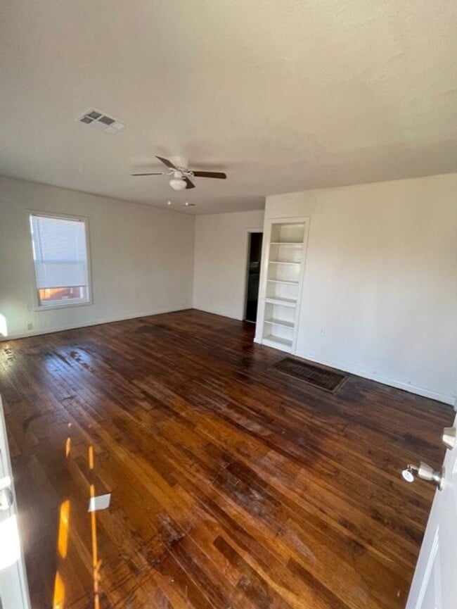 2212 Jane St in Waco, TX - Building Photo - Building Photo