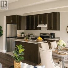 36 Bur Oak Dr in Thorold, ON - Building Photo - Building Photo