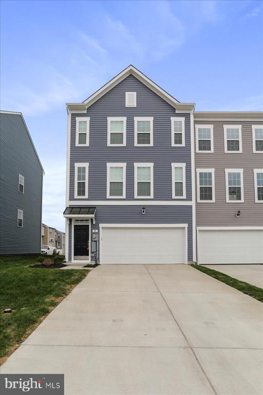 property at 85 Stafford Pl