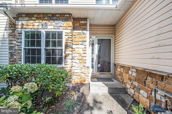 property at 131 Gleneagles Dr
