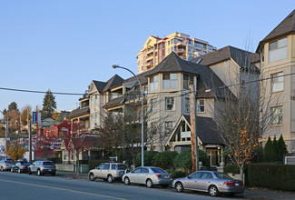 215 12th St in New Westminster, BC - Building Photo - Building Photo