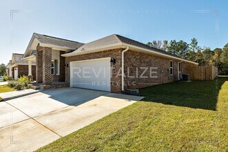 5244 Pinyon Dr in Mobile, AL - Building Photo - Building Photo