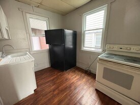 31 N Hartley St in York, PA - Building Photo