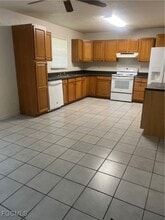 460 Bryan Ave in La Belle, FL - Building Photo - Building Photo