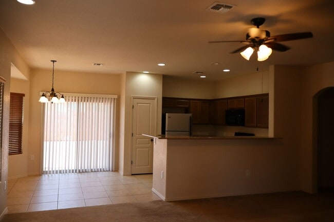 4288 Kings Canyon Way in Sierra Vista, AZ - Building Photo - Building Photo