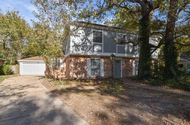 property at 1831 Willow Point Dr
