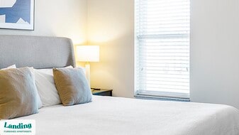 335 W 9th St in Indianapolis, IN - Building Photo