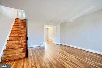 817 N Marlyn Ave in Essex, MD - Building Photo - Building Photo