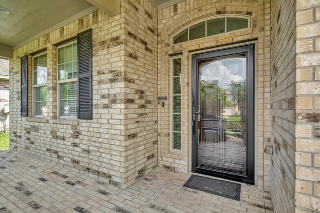 2291 Catalonia Cove in League City, TX - Building Photo - Building Photo