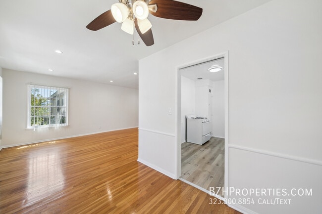 5329 Vantage Ave in Los Angeles, CA - Building Photo - Building Photo