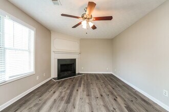 2249 Ligney Creek Ln in Snellville, GA - Building Photo - Building Photo