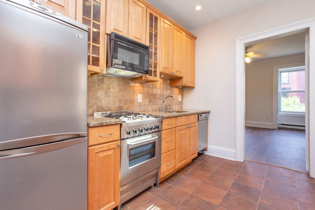 924 Garden St in Hoboken, NJ - Building Photo