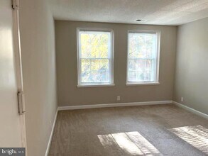 2983 S Columbus St in Arlington, VA - Building Photo - Building Photo