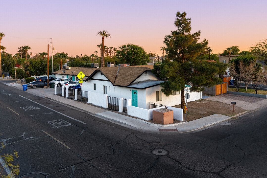 2231 N 25th Pl in Phoenix, AZ - Building Photo