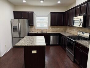 308 Privet Cir in Suwanee, GA - Building Photo - Building Photo