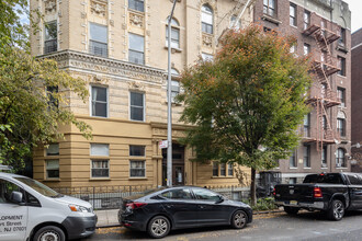 469 W 152nd St in New York, NY - Building Photo - Building Photo