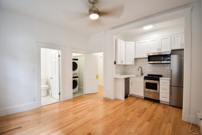 59 Hemenway St, Unit 64-3