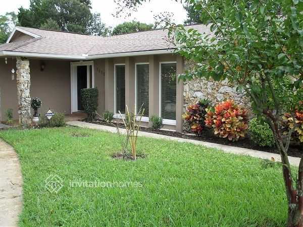 property at 7500 Waunatta Ct