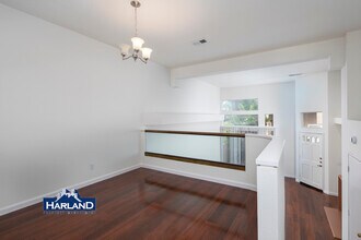 7110 Calabria Ct in San Diego, CA - Building Photo - Building Photo