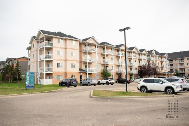 Etain Estates in Edmonton, AB - Building Photo - Building Photo