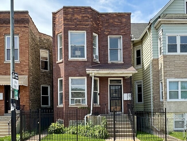 property at 3530 N Elston Ave