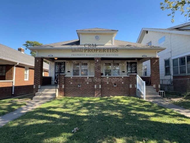 property at 933 N Linwood Ave