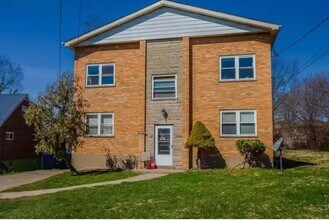 843 Delehanty Ct in Cincinnati, OH - Building Photo - Building Photo