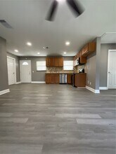 1425 Crown St in Galena Park, TX - Building Photo - Building Photo