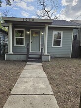 1016 Center St in San Antonio, TX - Building Photo - Building Photo