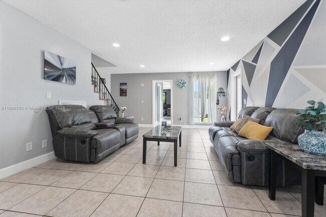 1129 N Andrews Ave-Unit -1 in Fort Lauderdale, FL - Building Photo - Building Photo