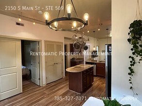 2150 S Main St in South Salt Lake, UT - Building Photo - Building Photo