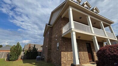 103 Clarissa Dr in Warner Robins, GA - Building Photo - Building Photo