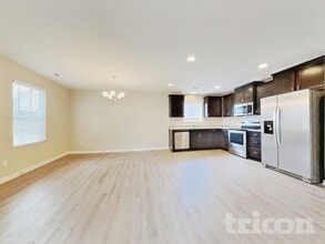 4945 Westerly Dr in Winston-Salem, NC - Building Photo - Building Photo