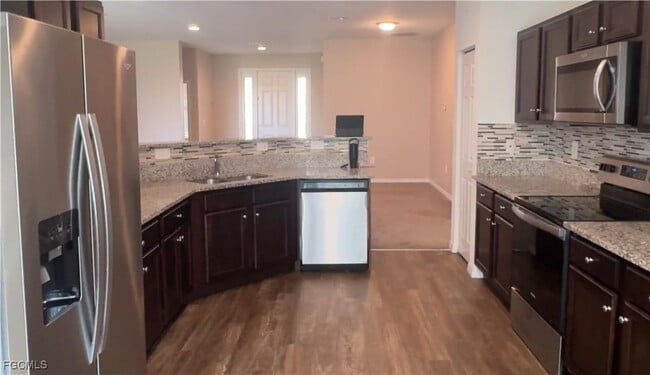 property at 1473 Bush St W