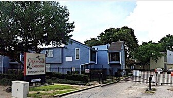 5625 Antoine Dr in Houston, TX - Building Photo