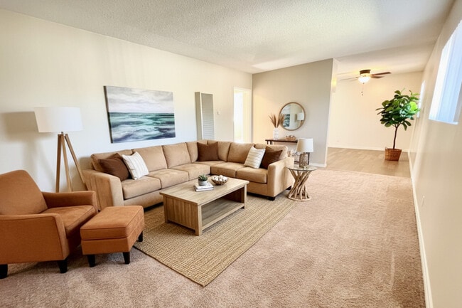 Le Chateau Apartments