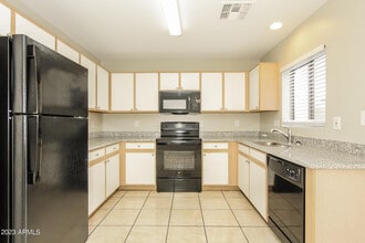 13001 N 127th Ln in El Mirage, AZ - Building Photo - Building Photo