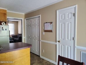 1035 Spring Forest Rd in Greenville, NC - Building Photo - Building Photo