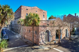 3 Queen St in Charleston, SC - Building Photo - Primary Photo