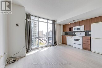 11-1911 Brunel Ct in Toronto, ON - Building Photo - Building Photo